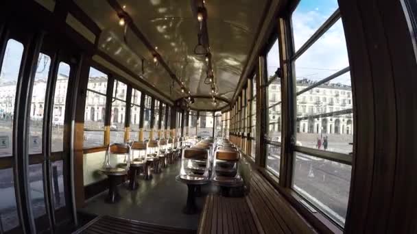 Interiorul Tramvaiului Italian Tradițional Fără Oameni — Videoclip de stoc