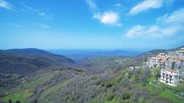 Vista San Polo Dei Cavalieri Entre Montanhas Italianas — Vídeo de Stock