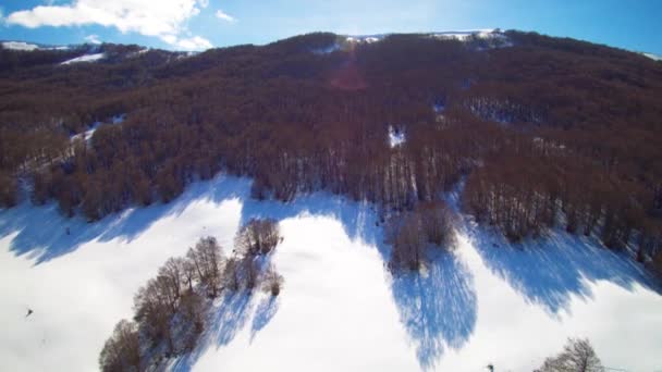 Vista Elevada Las Montañas Cubiertas Nieve — Vídeos de Stock