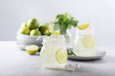 Mojito kireç kokteyl