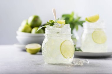 Mojito kireç kokteyl