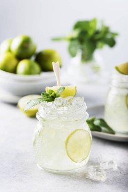 Mojito kireç kokteyl