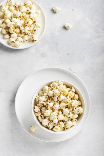 Salt Popcorn Light Bowl Selective Focus Image — 스톡 사진