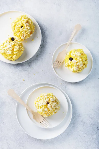 Traditional Italian Small Cake Mimosa Light Background Selective Focus Image — Stock Photo, Image