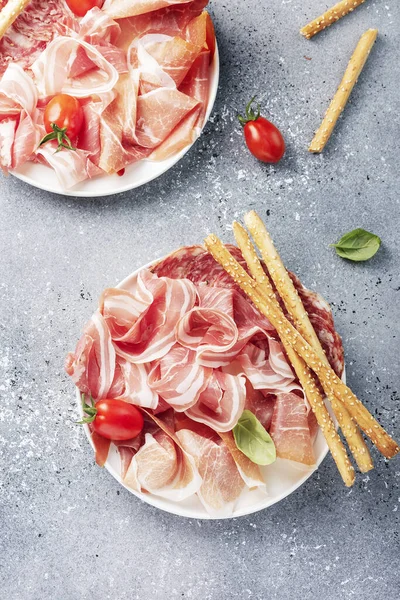 Traditional Italian Antipasto Ham Salami Bread Sticks Selective Focus Image — Stock Photo, Image
