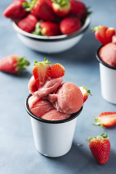 Helado Fresa Verano Fresa Fresca Imagen Enfoque Selectivo — Foto de Stock