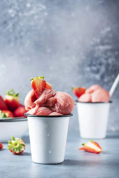 Helado Fresa Verano Fresa Fresca Imagen Enfoque Selectivo — Foto de Stock