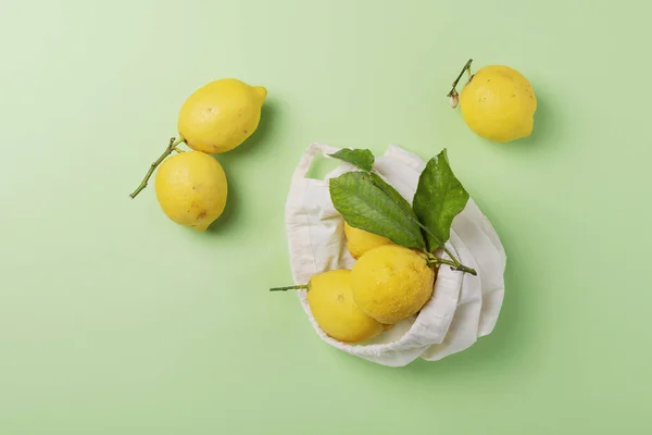 Concept Biological Healthy Food Zero Waste Fresh Biological Lemons Green — Stock Photo, Image