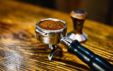 Öfke ve tutucu barista aracı