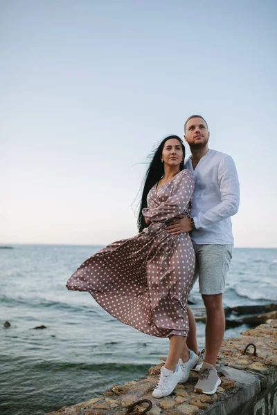 Paar Liebt Strandromantik Zweit — Stockfoto