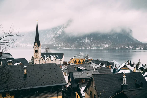 Vista sobre Hallstatt e lago — Fotografia de Stock