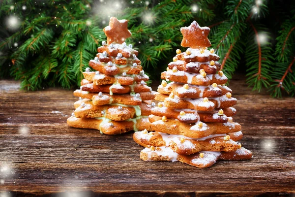 Pão de gengibre árvore de Natal — Fotografia de Stock