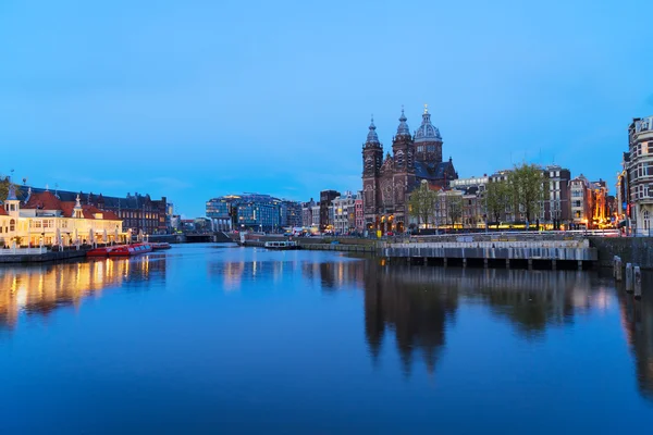 Kyrkan av st nicholas, amsterdam — Stockfoto