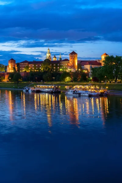 Wawel Hill en Cracovia, Polonia — Foto de Stock