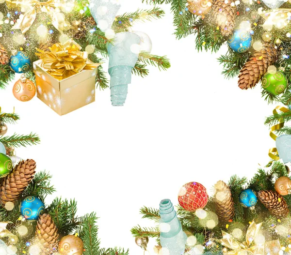 Karácsonyfa és dekorációk díszdobozban — Stock Fotó
