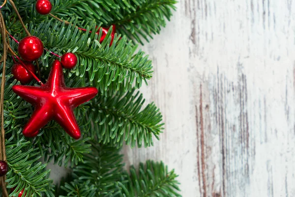 Ramas de árboles perennes frescas de navidad —  Fotos de Stock