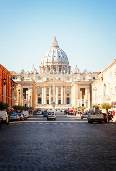 St. Peterskathedrale in Rom, Italien — Stockfoto