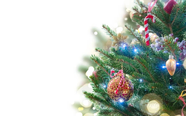 Abeto de Natal com decorações — Fotografia de Stock