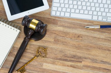 Çalışma alanı kahraman başlığı ile hukuk gawel