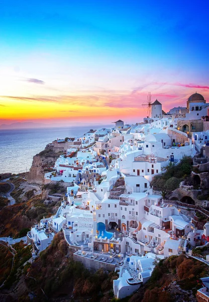 Vila Oia ao pôr-do-sol, Santorini — Fotografia de Stock