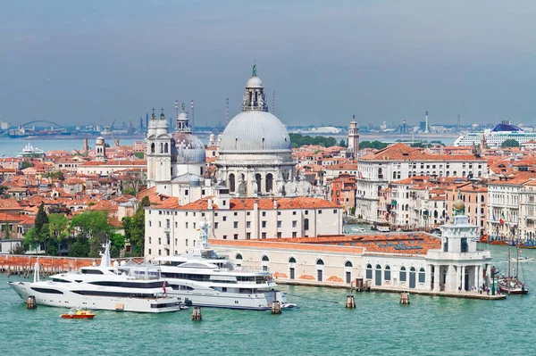 Basilika Santa Maria della Salute, Venedig, Italien — Stockfoto