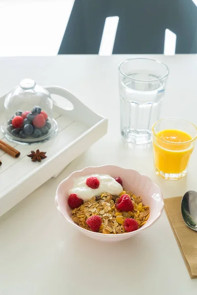 Breakfast with cereles — Stock Photo, Image