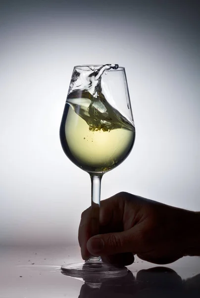 Verre de vin blanc — Photo