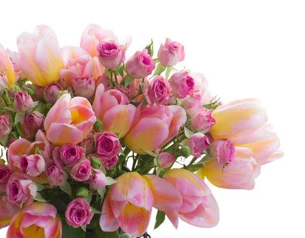 Bukiet tulipanów i róż — Zdjęcie stockowe