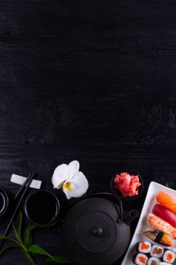 Japon suşi tabağı.