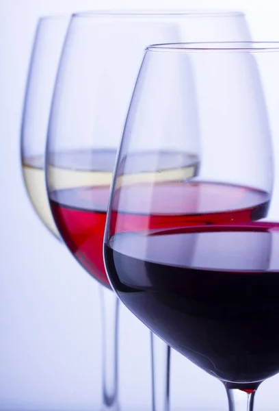 Set di bicchieri con vino — Foto Stock