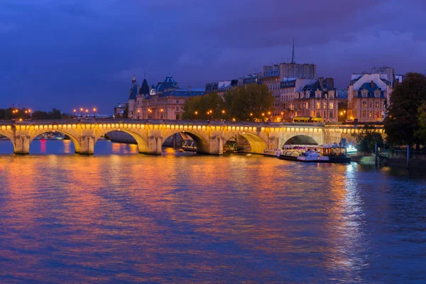 Pont neuf，巴黎，法国 — 图库照片