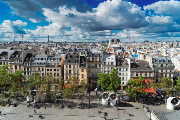 Plein van Georges Pompidou, Parijs — Stockfoto