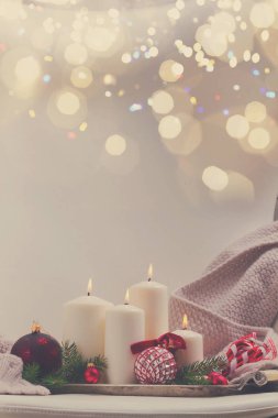 Gelen mumlar yanıyor