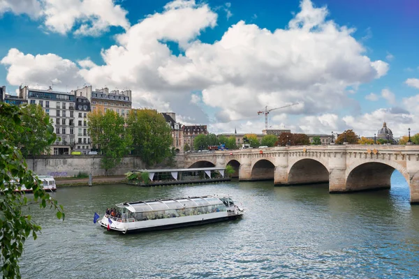 Pont Neuf, Paris, France — Stock Photo, Image