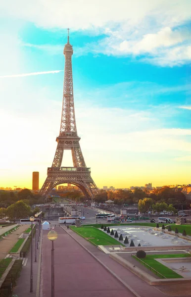 Eiffeltour en vanuit Trocadero, Parijs — Stockfoto