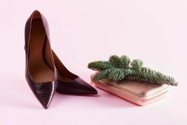 Zapatos de tacón alto para fiesta de Navidad —  Fotos de Stock