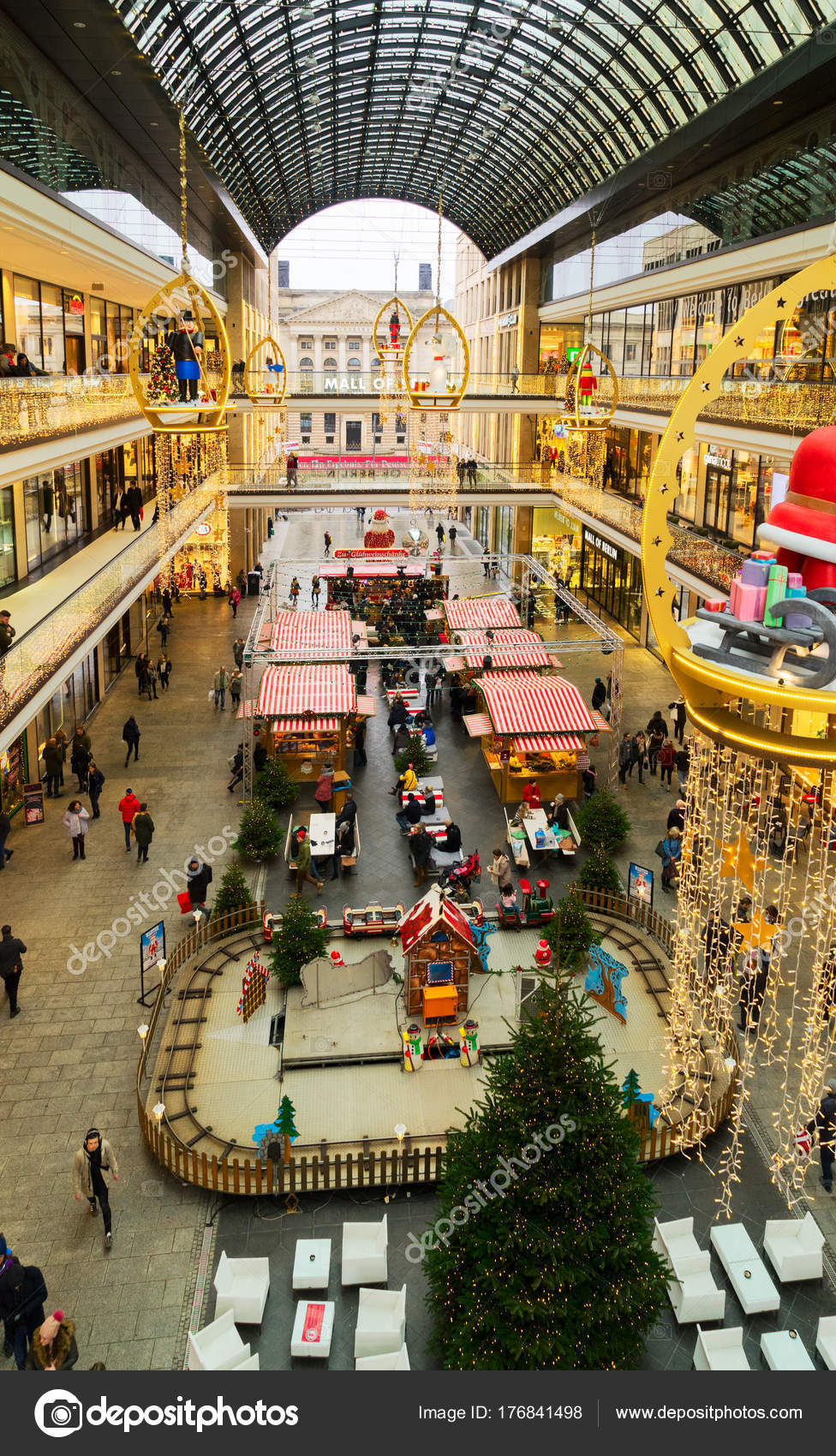 Berlin Mall Christmas Stands Stock Editorial Photo C Neirfys