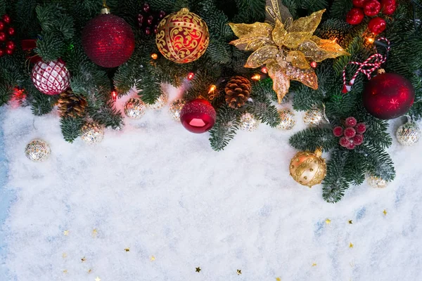 Weihnachtsszene mit Schnee — Stockfoto