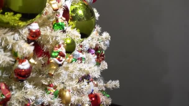 Abete di Natale con decorazioni — Video Stock