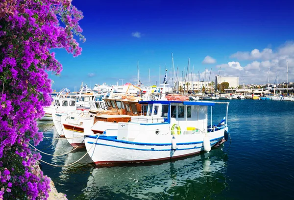 Gamla hamnen heraklion, Kreta, Grekland — Stockfoto