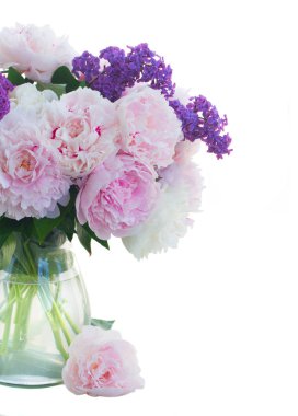 Taze şakayık çiçekleri