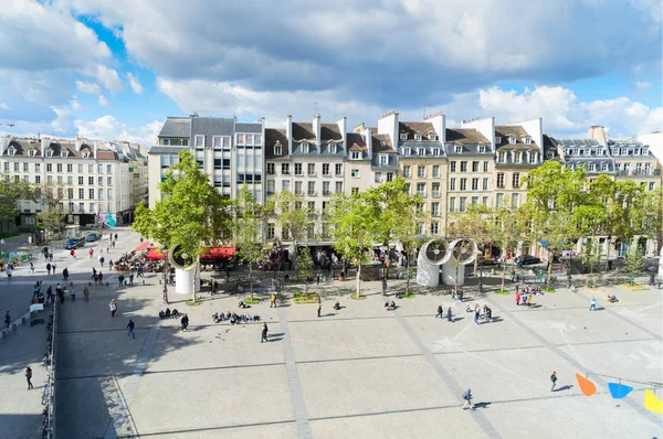 Square of Georges Pompidou, Paris — Stock Photo, Image