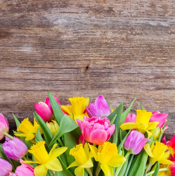 Bouquet di fiori di tulipani — Foto Stock