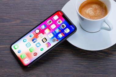 Yeni iphone X