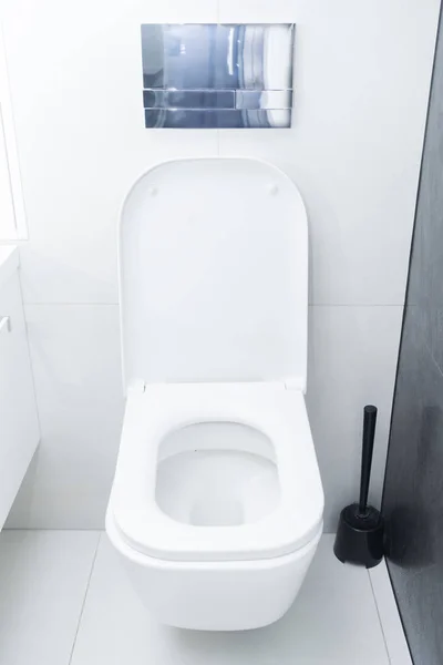 Moder luxury bathroom — Stock Photo, Image