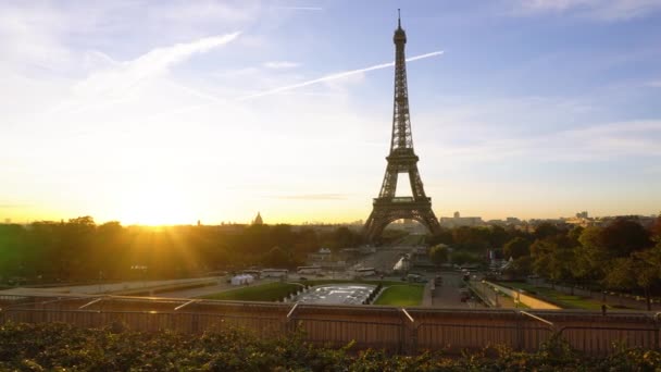 Eiffel tour e de Trocadero, Paris — Vídeo de Stock