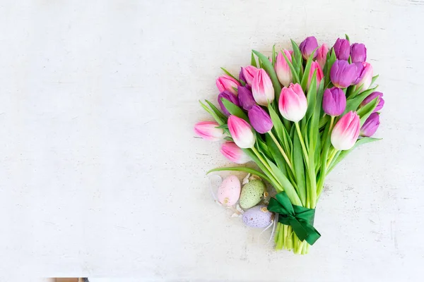 Tulipes fraîches roses — Photo
