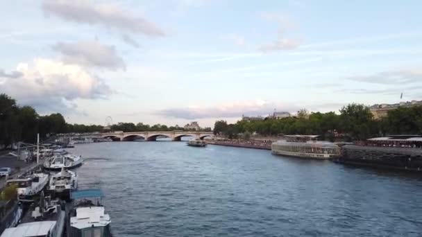 Orsay Müzesi ve Siene Nehri, Fransa — Stok video