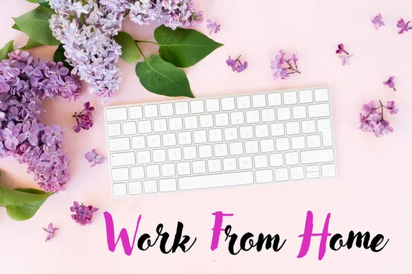 Üst görünüm ev ofis çalışma alanı