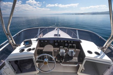 Gölde yüksek hızlı tekne